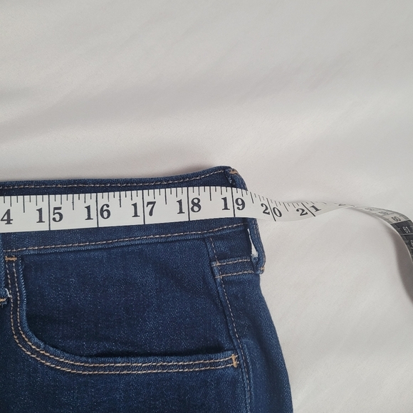 Old Navy High Rise Wow Flare Darkwash Jeans Women's Plus Size 18 Like New - Picture 6 of 8